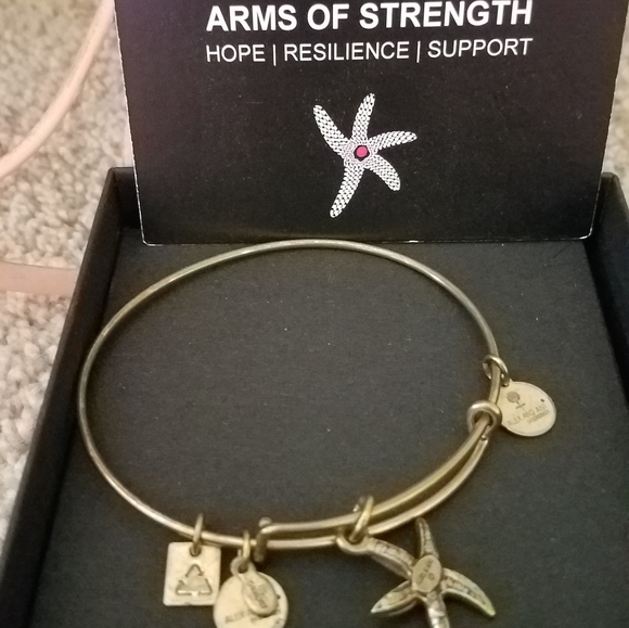 Alex and Ani Star Fish Bracelet - Picture 2 of 2